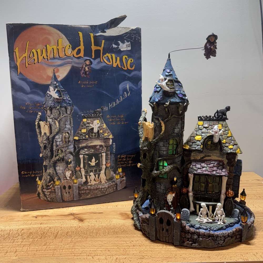 Costco Haunted House #669337 Animated Lights Sounds Witch Ghosts Halloween Decor